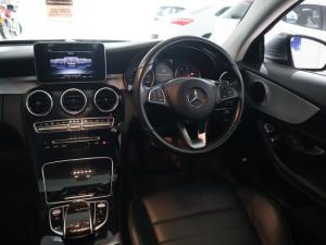 Mercedes-Benz C-Class C220d coupe - Image 9