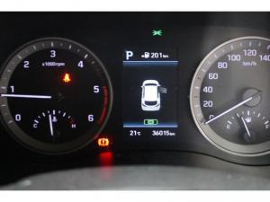 Hyundai Tucson 2.0 Crdi Executive automatic - Image 15