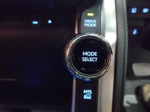 Toyota Land Cruiser 300 3.3D ZX - Image 17