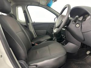 Nissan NP200 1.5 DCi Safety PackS/C - Image 9