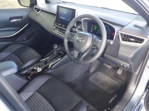 Toyota Corolla 1.8 Hybrid XS - Image 17