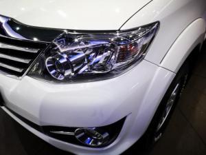 Toyota Fortuner 2.5D-4D auto - Image 6