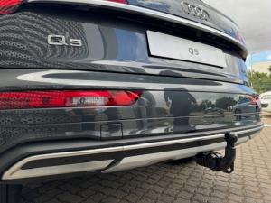 Audi Q5 40 TDI Quattro StronicAdvanced - Image 11
