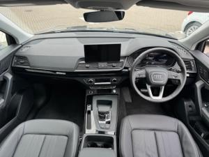 Audi Q5 40 TDI Quattro StronicAdvanced - Image 22