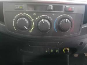 Toyota Fortuner 2.5D-4D - Image 14