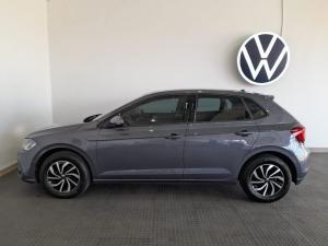 Volkswagen Polo hatch 1.0TSI 70kW Life - Image 4