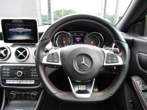 Mercedes-Benz CLA200 automatic - Image 2