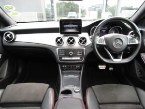 Mercedes-Benz CLA200 automatic - Image 3