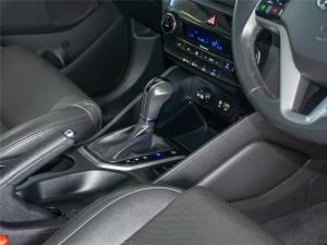 Hyundai Tucson 2.0CRDi Elite - Image 10