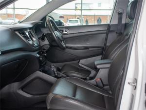 Hyundai Tucson 2.0CRDi Elite - Image 5