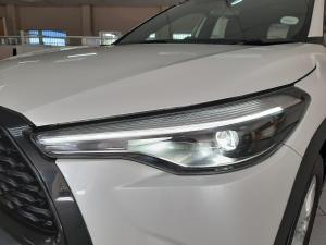 Toyota Corolla Cross 1.8 Hybrid XS - Image 17