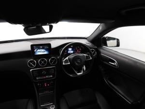 Mercedes-Benz A 200 Style automatic - Image 3