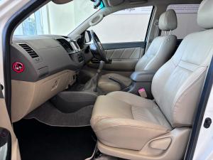 Toyota Fortuner 3.0D-4D - Image 13