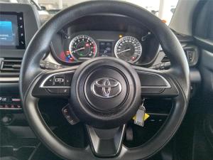 Toyota Starlet 1.5 XS auto - Image 8