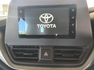 Toyota Starlet 1.5 XS auto - Image 19
