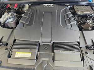 Audi Q7 45TDI quattro S line - Image 20