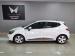 Renault Clio IV 900 T Expression 5-Door - Thumbnail 3