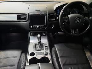 Volkswagen Touareg GP 3.0 V6 TDI Luxury TIP - Image 7