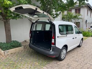 Volkswagen Caddy Kombi 1.6i - Image 2