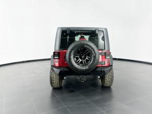 Jeep Wrangler Unltd Sahara 3.6L V6 automatic - Image 6