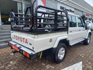 Toyota Land Cruiser 79 4.5D-4D V8 double cab LX - Image 2