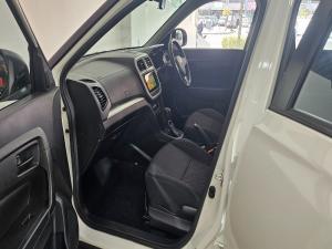 Toyota Urban Cruiser 1.5 Xs automatic - Image 2