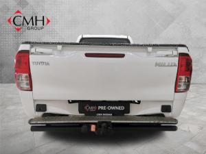 Toyota Hilux 2.0 (aircon) - Image 6