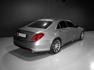 Mercedes-Benz S-Class S63 AMG - Image 17