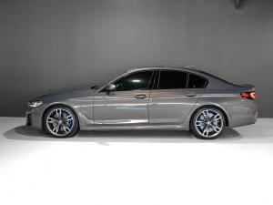 BMW 5 Series M550i xDrive - Image 13