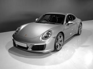 Porsche 911 Carrera coupe auto - Image 3