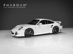 Porsche 911 turbo S - Image 1