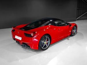 Ferrari 458 Italia - Image 10