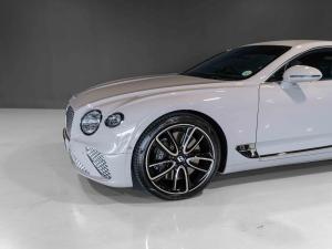 Bentley Continental GT W12 Mulliner coupe - Image 13