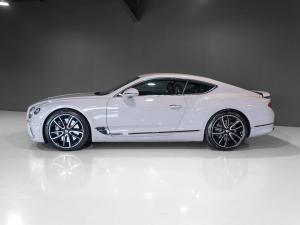 Bentley Continental GT W12 Mulliner coupe - Image 14