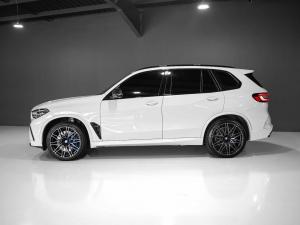 BMW X5 M competition First Edition - Image 9