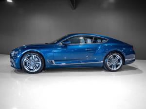 Bentley Continental GT W12 Mulliner coupe - Image 16