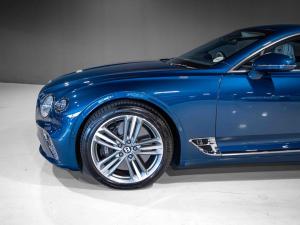 Bentley Continental GT W12 Mulliner coupe - Image 17
