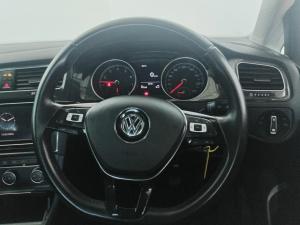 Volkswagen Golf 1.0TSI Comfortline - Image 7