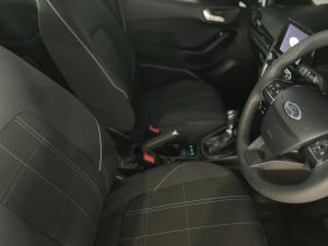 Ford Fiesta 5-door 1.0T Trend - Image 4