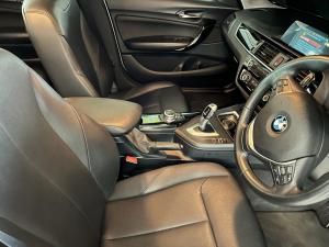 BMW 1 Series 118i 5-door auto - Image 5
