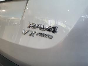 Toyota RAV4 2.5 AWD VX - Image 9