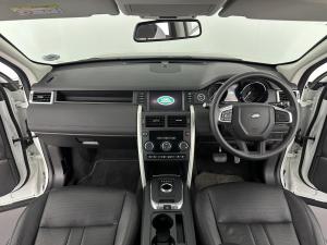 Land Rover Discovery Sport 2.0i4 D Pure - Image 8