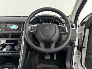 Land Rover Discovery Sport 2.0i4 D Pure - Image 9