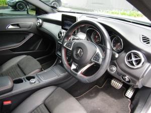 Mercedes-Benz GLA 200 - Image 13