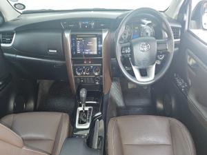 Toyota Fortuner 2.4GD-6 4X4 automatic - Image 11