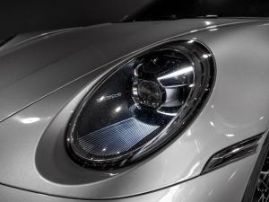 Porsche 911 turbo S coupe - Image 15