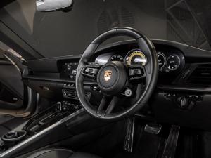 Porsche 911 turbo S coupe - Image 3