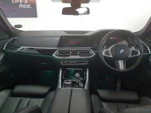 BMW X6 M50d - Image 9