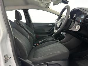 Ford Fiesta 1.0 Ecoboost Trend 5-Door - Image 14