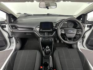 Ford Fiesta 1.0 Ecoboost Trend 5-Door - Image 9